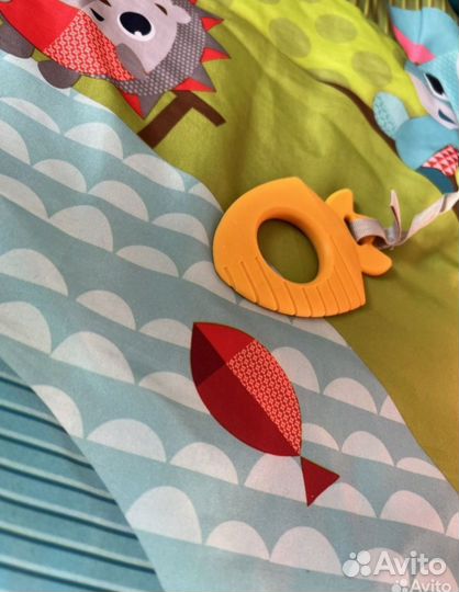 Развивающий коврик tiny love