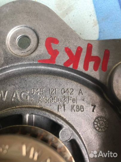 Помпа 04E121042A