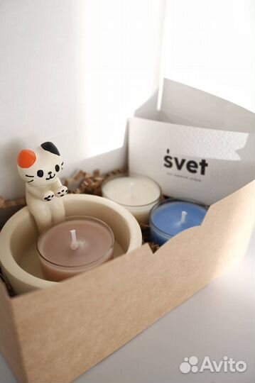 Набор: котик подсвечник и три свечки
