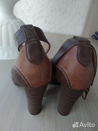 Туфли женские