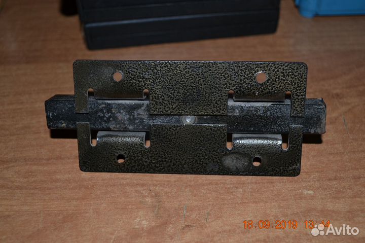 Защёлки (задвижки) СССР для двери