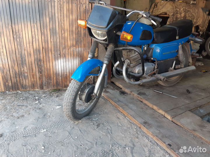 Мотоцикл восход 3м