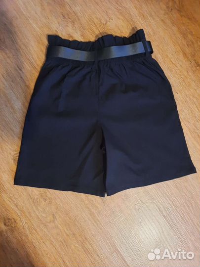 Шорты женские новые р. 48