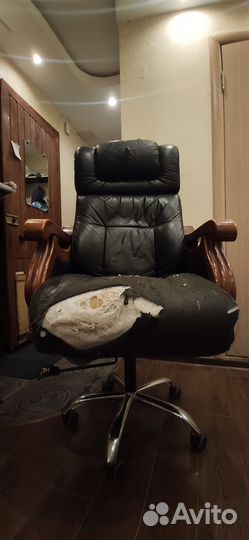 Компьютерное кресло