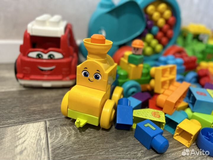 Конструктор mega bloks большой набор