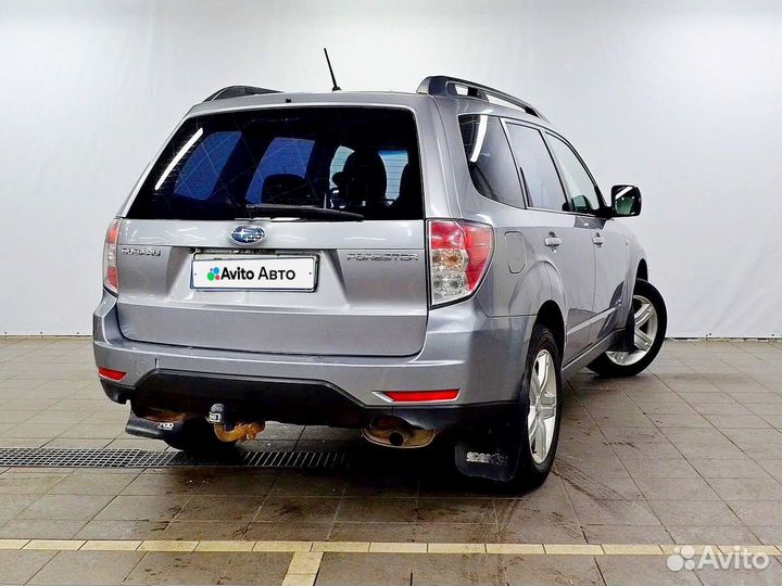 Subaru Forester 2.0 AT, 2010, 280 000 км