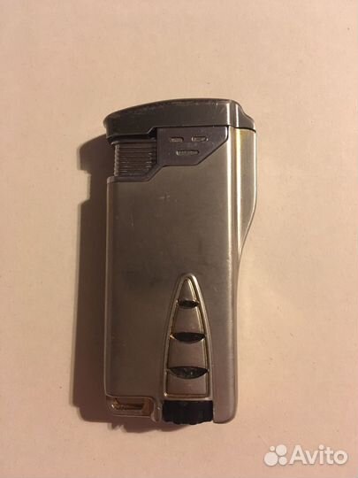 Зажигалка газовая