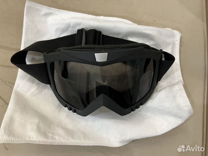 Горнолыжные очки