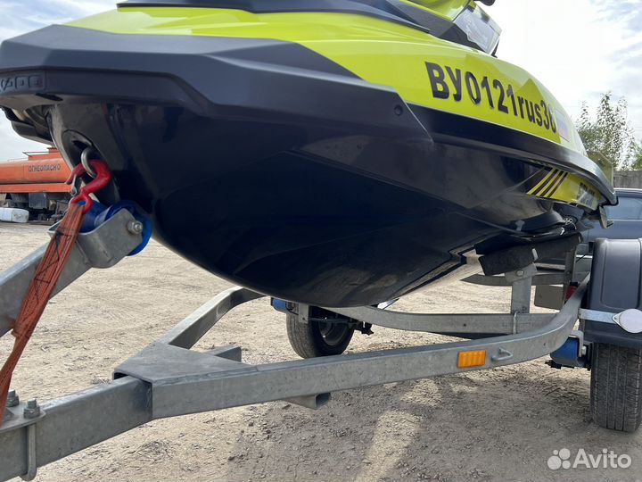 BRP Sea-Doo RXP 300