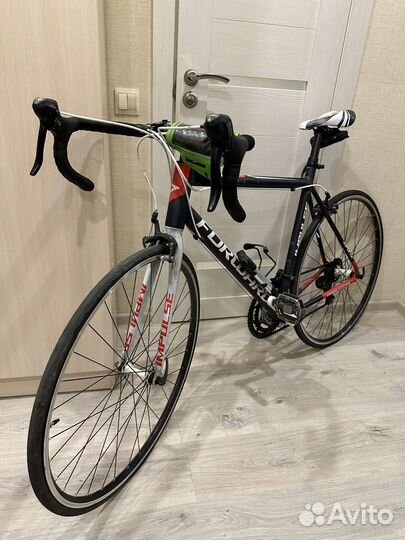 Шоссейный велосипед