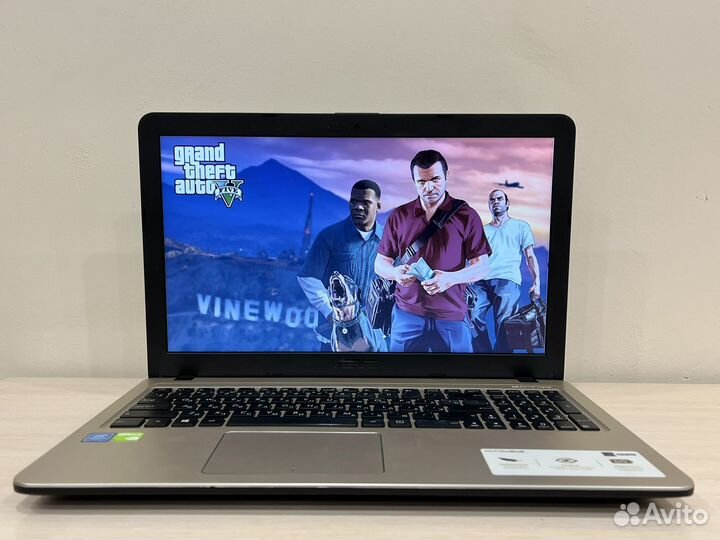 Игровой ноутбук Asus SSD/4ядра/920MX/гарантия