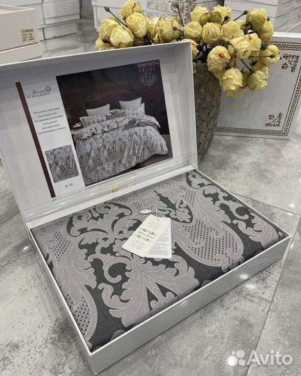 Комплект постельного белья евро новый