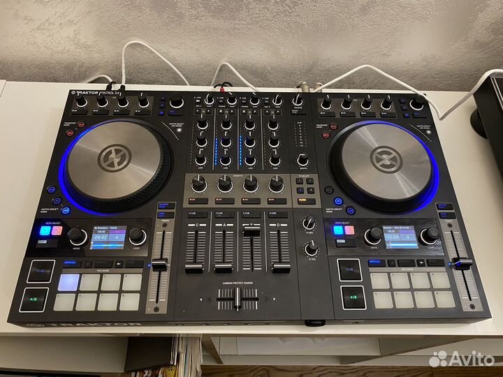 Traktor kontrol s4 mk3 + decksaver