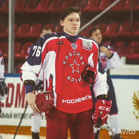 Тренер по хоккею