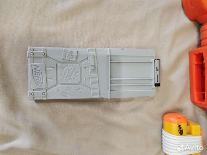 Nerf zombie strike scravenger