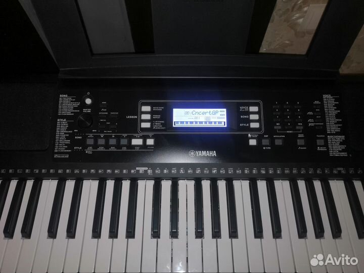 Синтезатор yamaha PSR E373