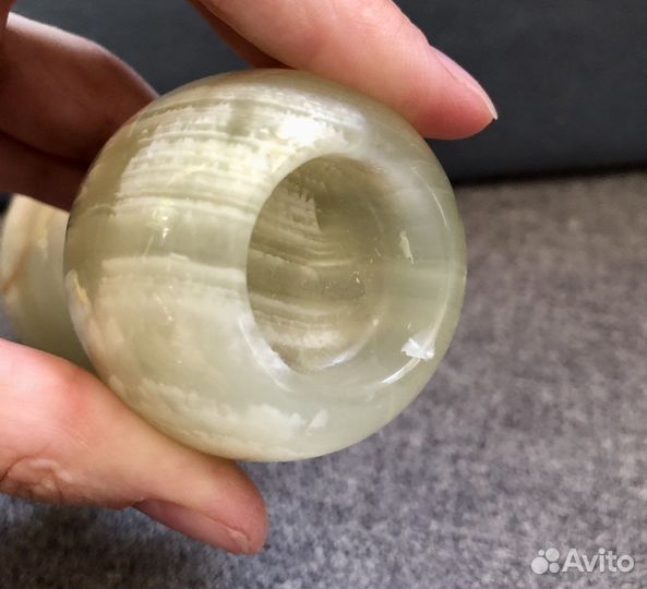 Подсвечник из камня оникс