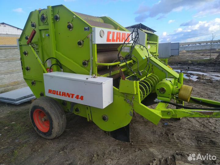 Пресс-подборщик Claas Rollant, 2000