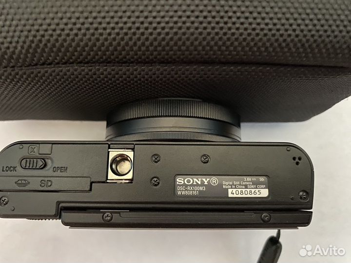 Компактный фотоаппарат Sony RX-100 III