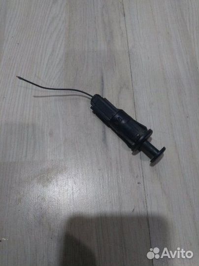 Концевик Renault logan