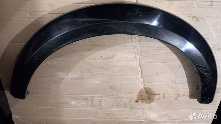 Discovery 4 расширитель переднего левого крыла