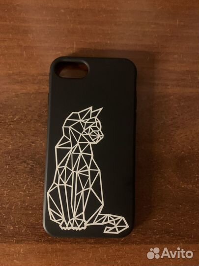 Чехол на iPhone 7