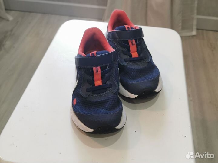 Кроссовки nike детские