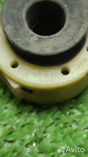 Подушка радиатора Peugeot Citroen