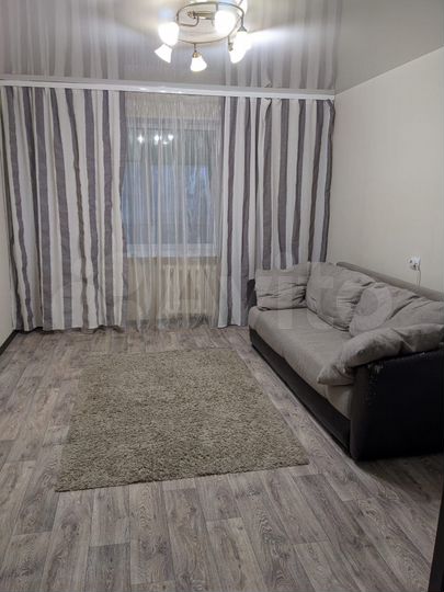 2-к. квартира, 48 м², 1/10 эт.