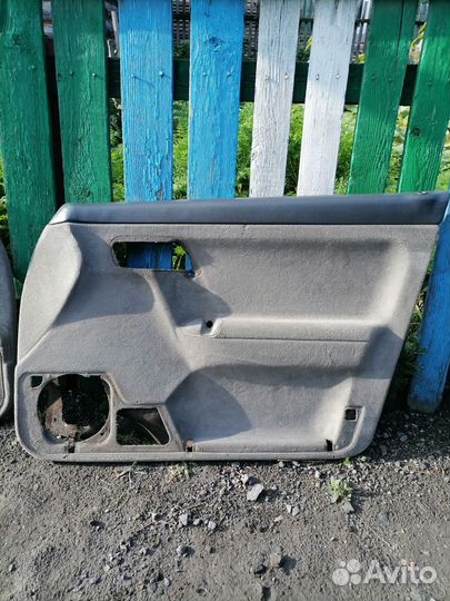 Дверные карты ваз 2110