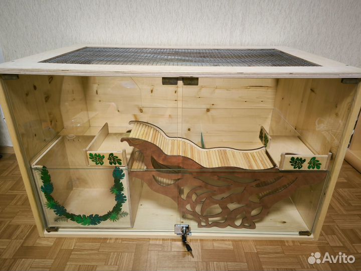 Витрина для грызунов 96х58 см