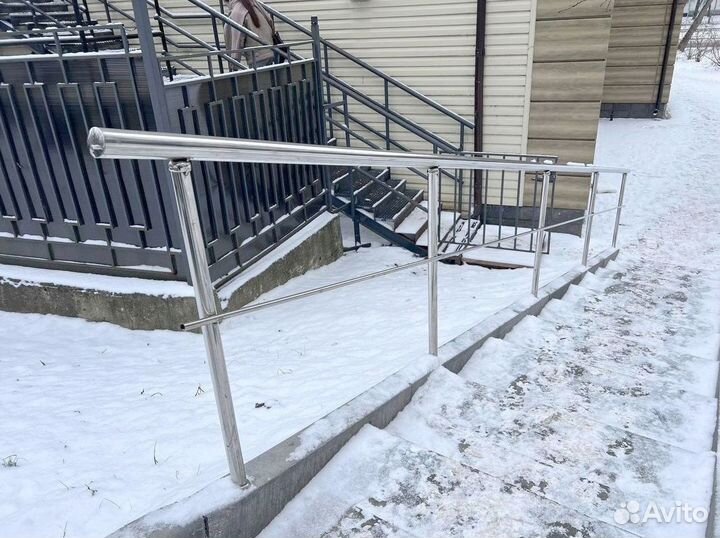 Перила из стали