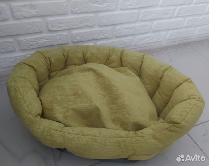 Лежанка для кошек