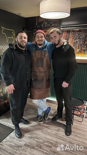 Ели мясо мужики