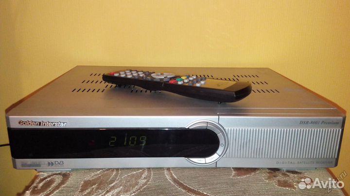 Цифровой Спутниковый ресивер Golden Interstar