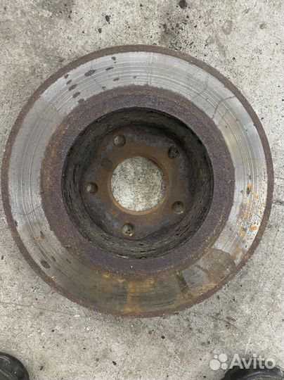 Диск тормозной передний Nissan X-Trail т32