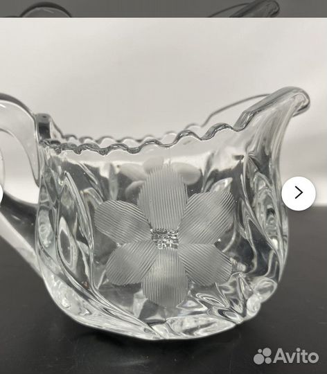 Молочник стекло