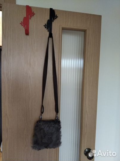 Крючок вешалка