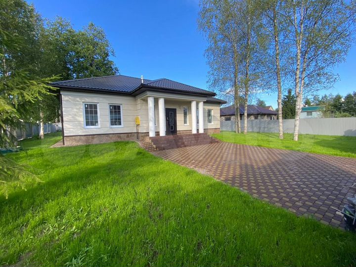 Коттедж 150 м² на участке 12 сот.