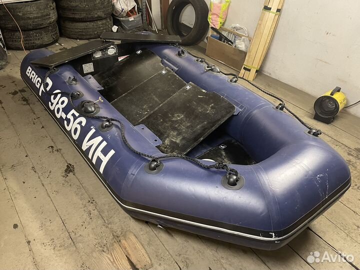 Лодка brig D265