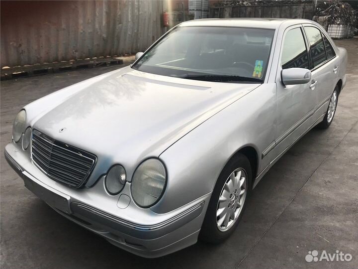 Разбор на запчасти Mercedes E W210 1995-2002