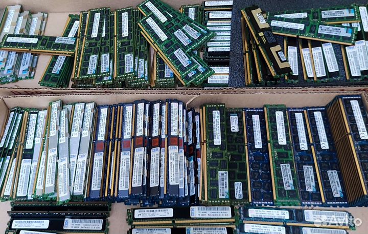 Много серверной памяти DDR4