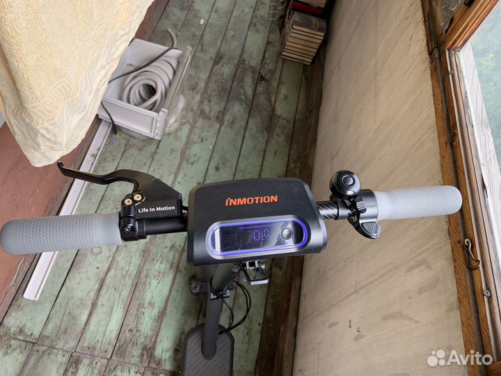 Электросамокат Inmotion L9