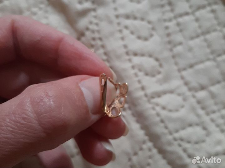 Серьги золотые