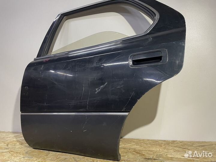 Toyota Celsior Дверь задняя левая