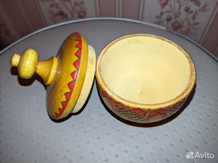 Декоративная солонка (дерево)