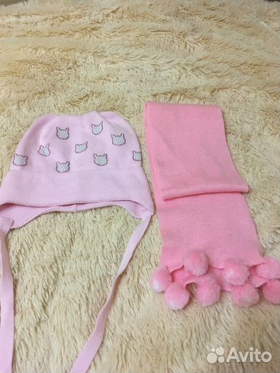 Шапка с шарфом