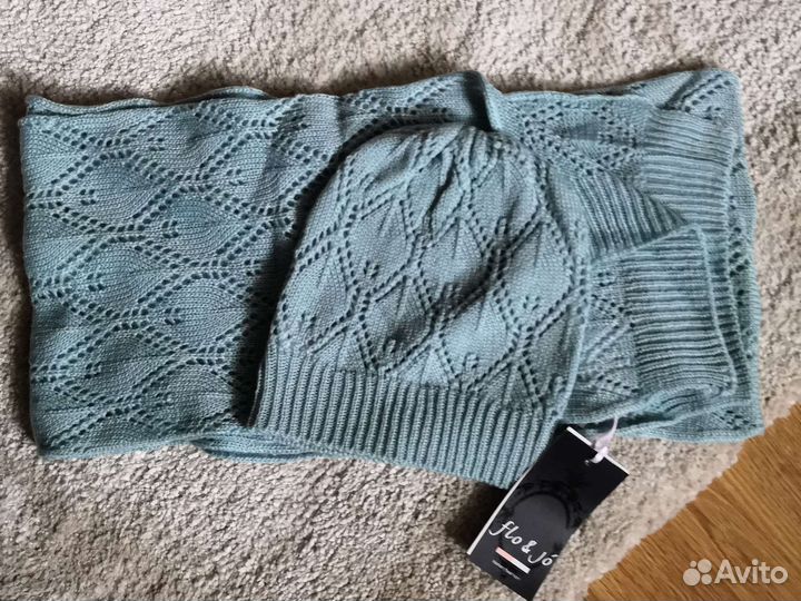 Шапка и шарф комплект