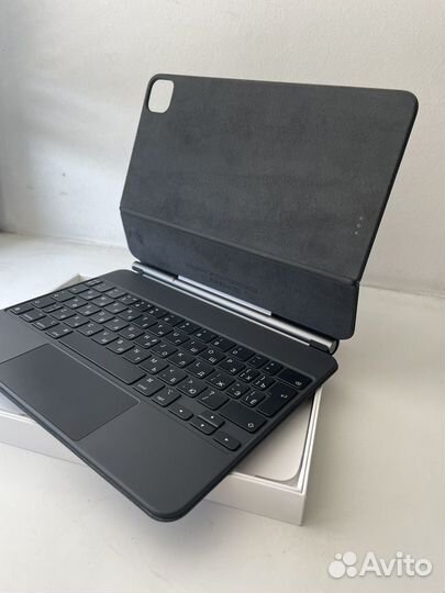 Клавиатура iPad Magic Keyboard для 11 дюймов
