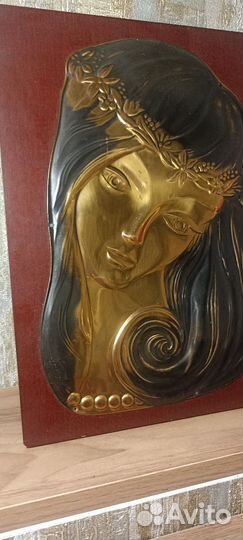 Чеканка медная СССР Девушка